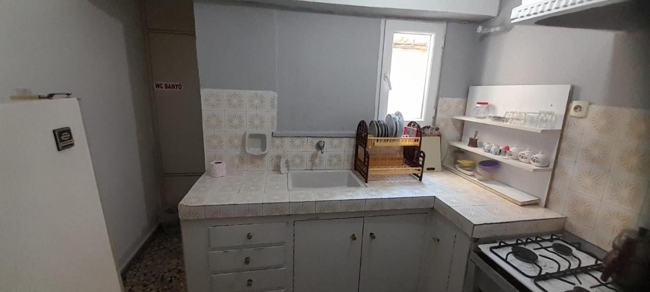 Set Arat Motel & Pansiyon Akçay Eksteriør bilde